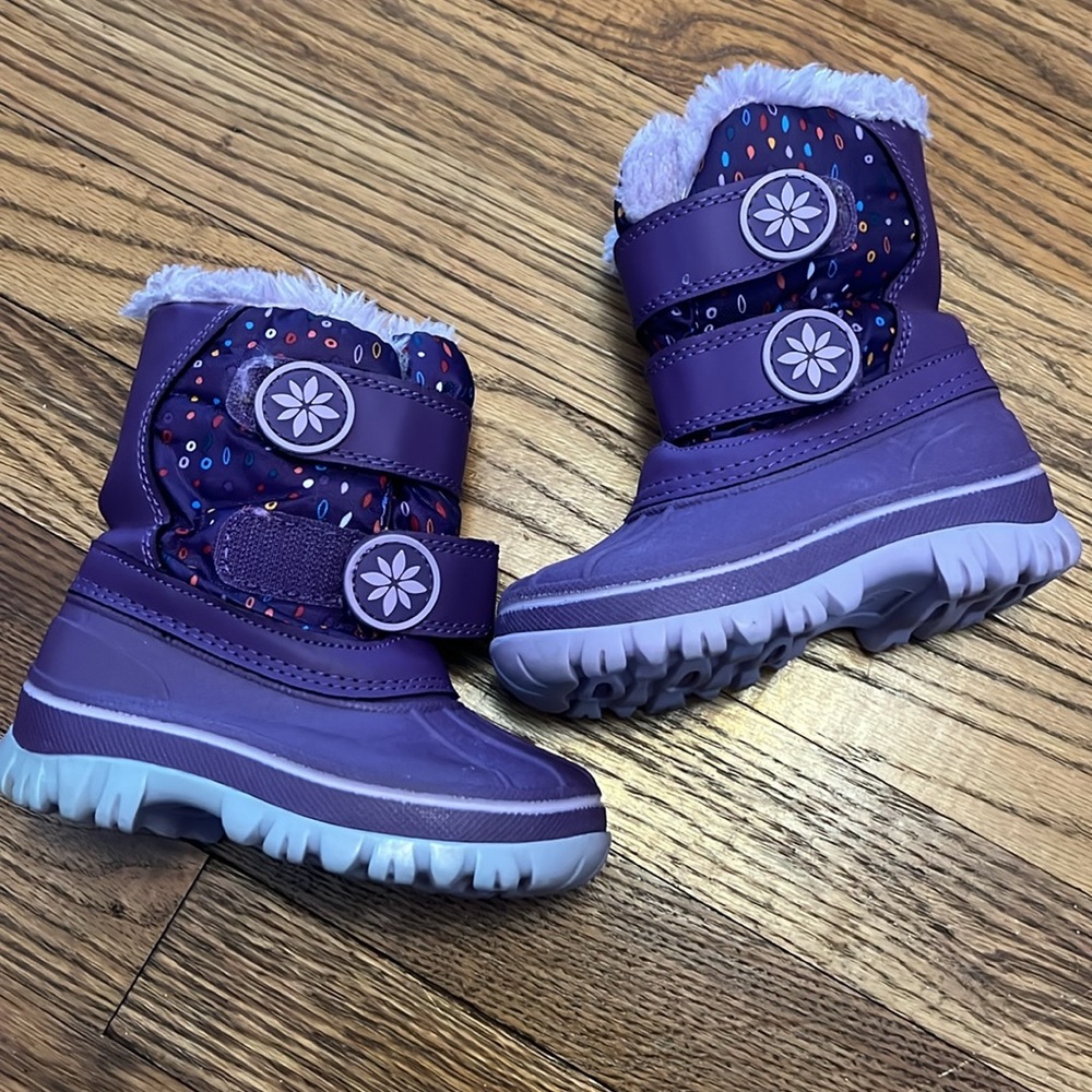 Toddler Cat & Jack Purple Snow Boots size 5/6